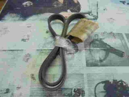 V-Ribbed Belt  Toyota 9936520920 99365-20920 9424150 94241-50