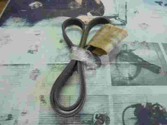 V-Ribbed Belt  Toyota 9936520920 99365-20920 9424150 94241-50