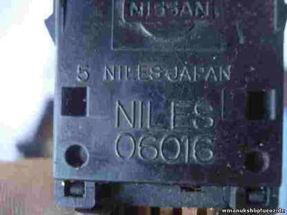 Interruptor de emergencia Nissan Patrol GR II Y61 TD-6 NILES 06016