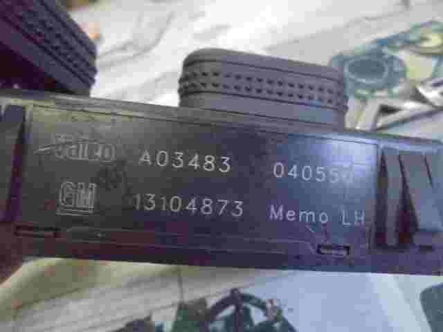Ajuste de los asientos Opel Vectra C Signum Saab 9-3 GM 13104873 A03483 04055M