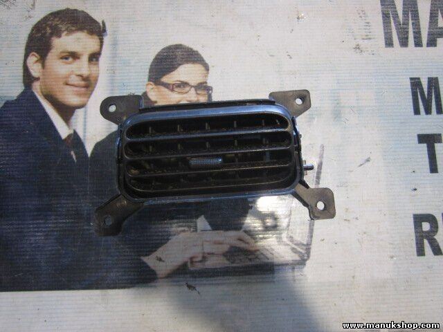 Rejilla Aireadora Nissan King Cab D22 68750VJ200 68750 VJ200 E5325171100