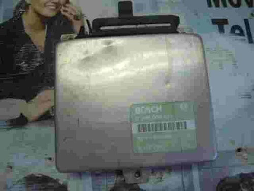 Centralita Saab 9000 9114729 9 114 729 BOSCH 0280000575 0 280 000 575