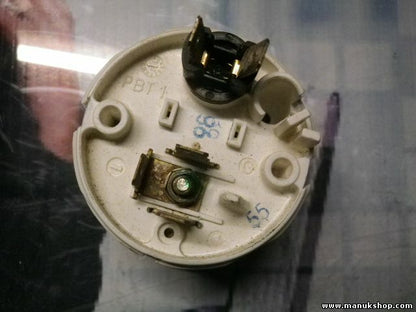 strumenti indicatore carburante Land Rover Defender YAD100910