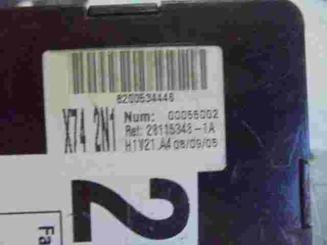 Caja de fusibles Renault Laguna 2 8200534446 8200371614 8200371614M 8200447503G