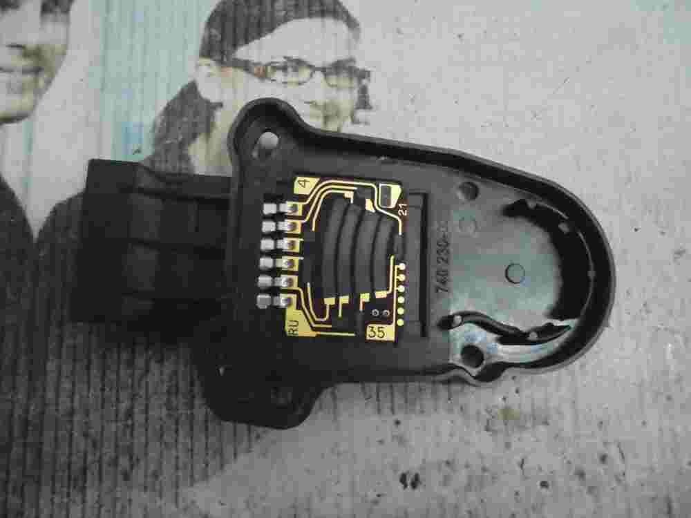 Potenciómetro pedal Nissan Navara Pathfinder 18002EA000 18002 EA000 HELLA