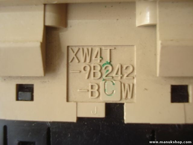 Interruptor apertura tapa depósito portón trasero Jaguar S-Type XW4T9B242BCW