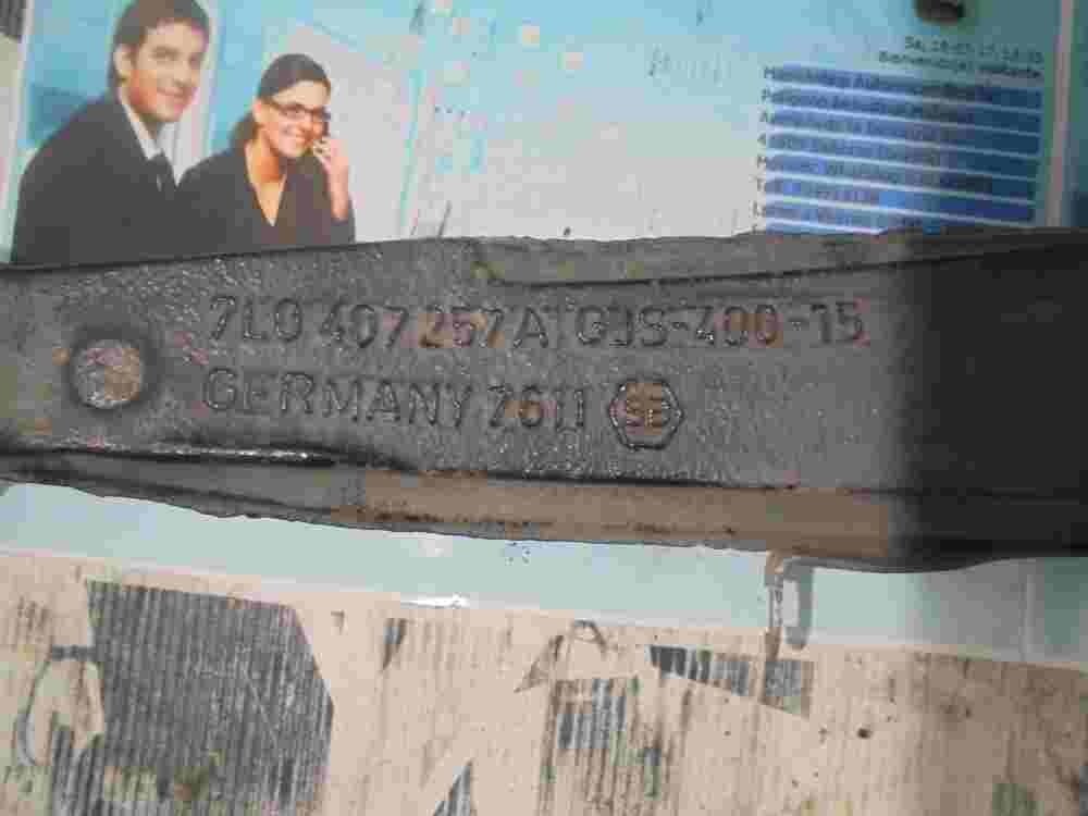 Mangueta buje delantero izquierdo Porsche Cayenne 7L0407257A GJS-400-15