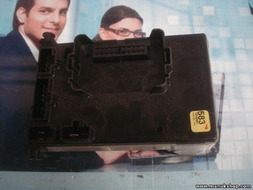 Caja de fusibles Ford Mondeo 93BG14A073EH 93BG-14A073-EH