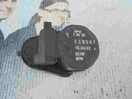 Calefacción actuador  BMW E46 E38 E83 X3 6912525 6 912 525 BEHR ECB567 86704