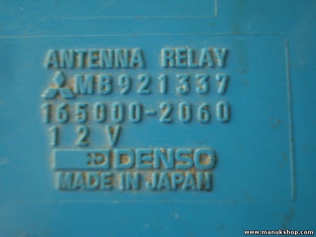 Unidad de control de antena Mitsubishi Pajero MB921337 165000-2060