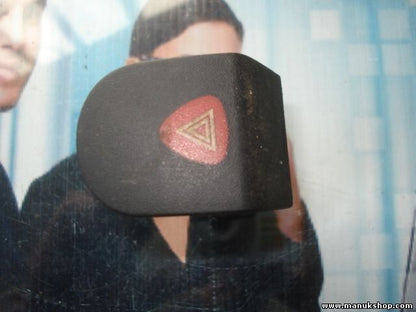 Interruptor de emergencia warning Renault Kangoo A2259 090307D