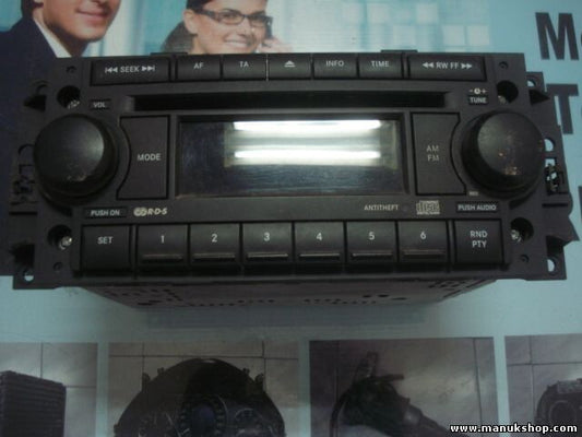 Radio CD Player MP3 Chrysler Dodge Caliber Jeep Compass P05091509AG 05091509AG