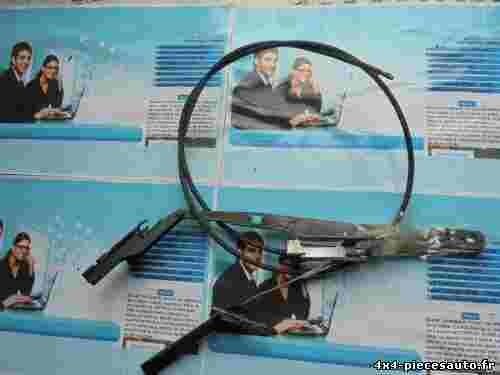 techo solar salazón izquierda Nissan Terrano Ford Maverick 100686630 0130821827