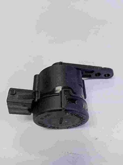 Control de alcance de los faros Mercedes-Benz E-Class W124 W210 W211 0105427517