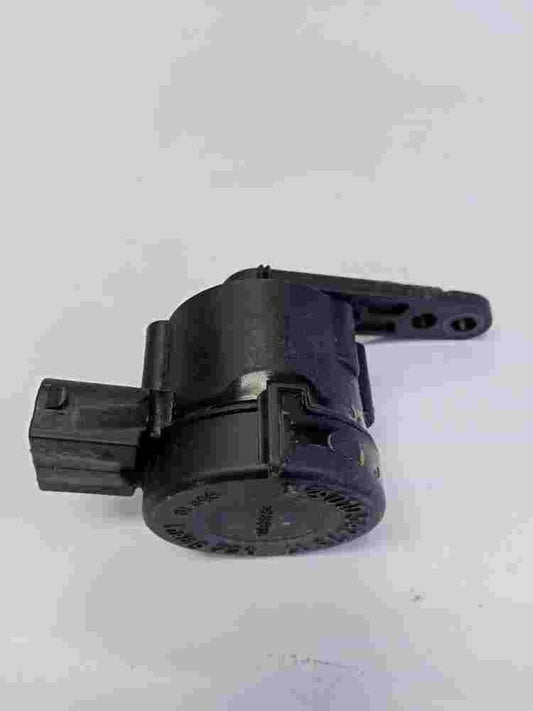 Control de alcance de los faros Mercedes-Benz E-Class W124 W210 W211 0105427517