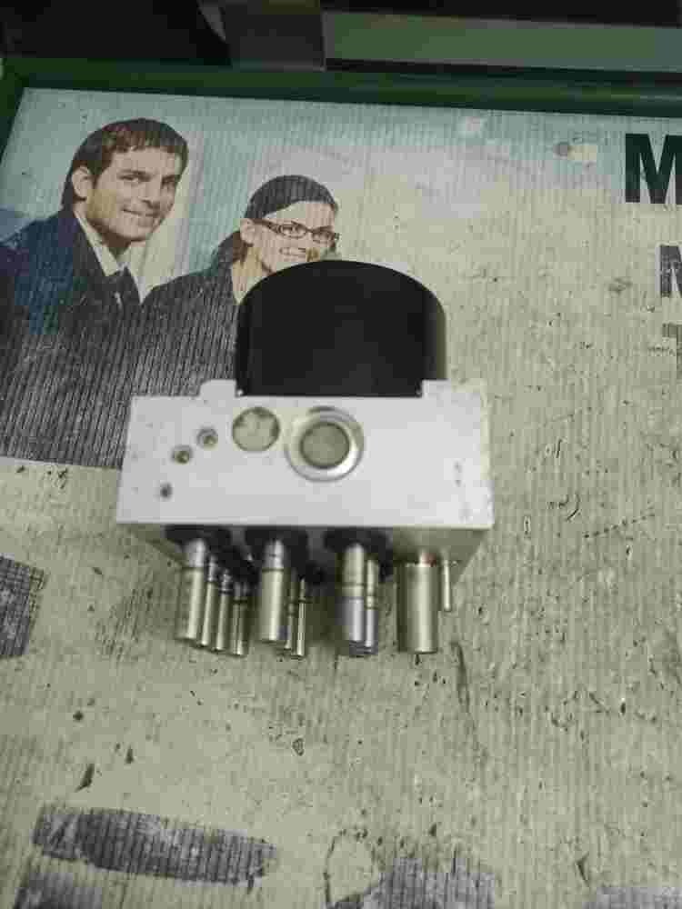 Unidad hidráulica del ABS  VW Golf Audi A3 Seat Leon 1K0614517DG 25021217674