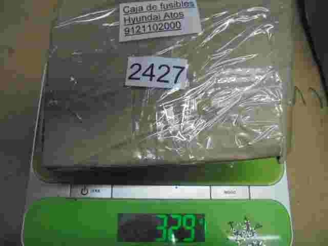 Caja de fusibles Hyundai Atos 9121102000 91211-02000