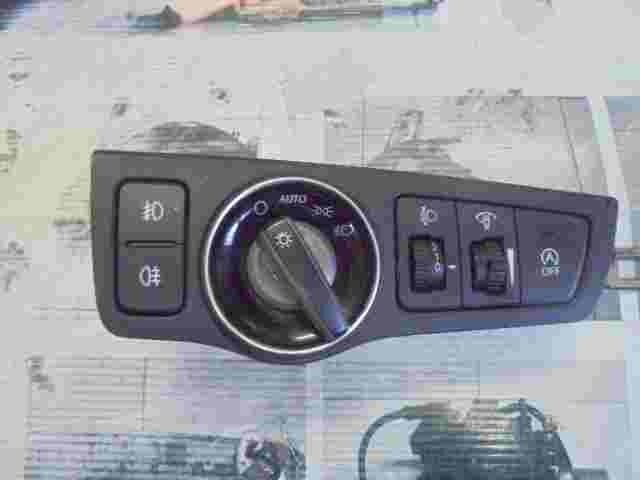 Conmutador de luces Hyundai I40 G05 933003Z200VGR 933003Z200 3D9100100A