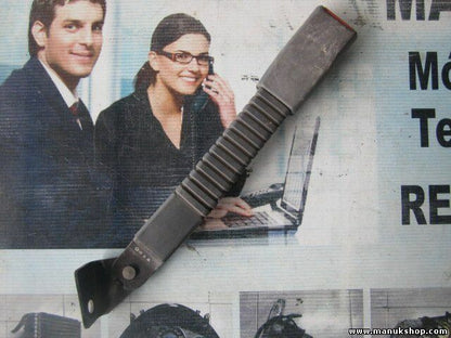 Cierre cinturon de seguridad trasero derecho Mitsubishi Pajero G3096 R