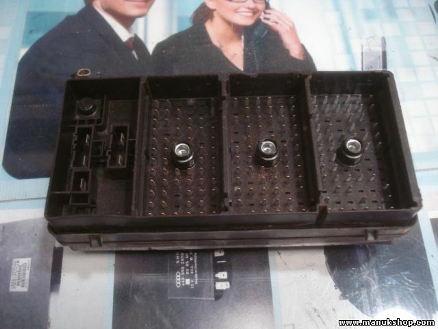 Caja de fusibles Chevrolet Nubira 96481536 A6 1J27 J195-0492