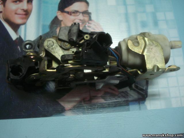  Cerradura puerta delantera izquierda Mercedes-Benz W140 A1407203535 1408001975