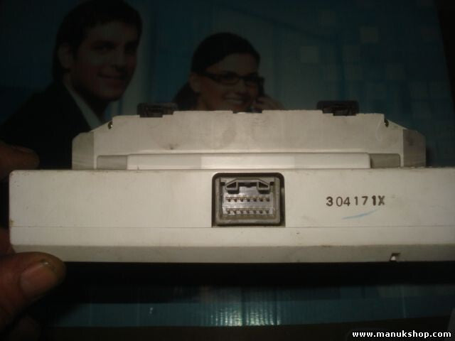 Pantalla del salpicadero Toyota Land Cruiser PB 8329060260 83290-60260 026100382