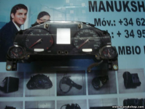 Cuadro de instrumentos Audi A8 4.0 TDI 4E0920900F SIEMENS VDO 110080101008