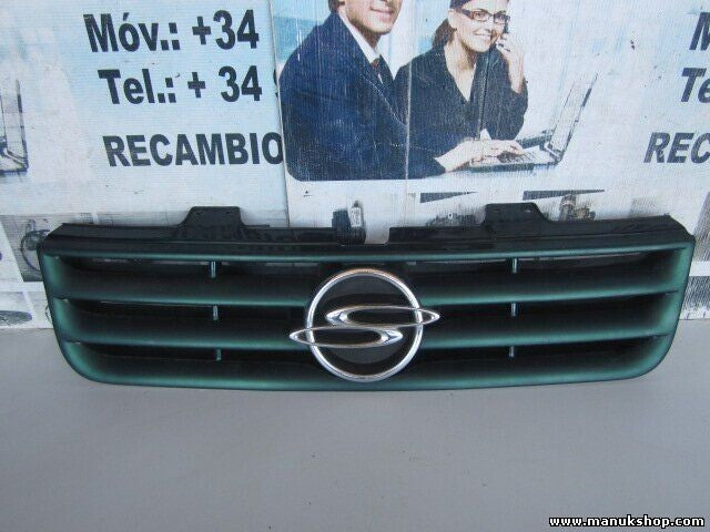Parrilla rejilla frontal delantera Ssangyong  1998 ccm, 93 KW, 126 PS