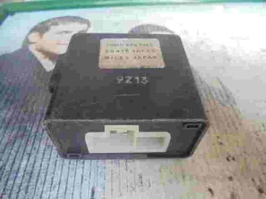 Faro de control del relé  Nissan 200 SX 2841540F00 28415-40F00