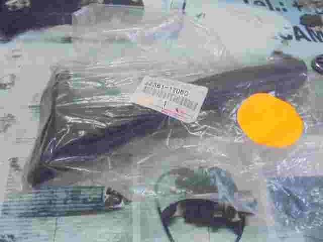 Weatherstrip Roof Side Rail Front RH  Toyota MR2 6238117060 62381-17060