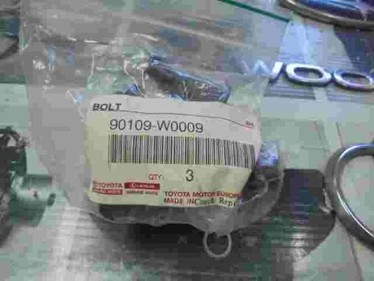 1 unidad Bolt  Toyota Aygo 90109W0009 90109-W0009