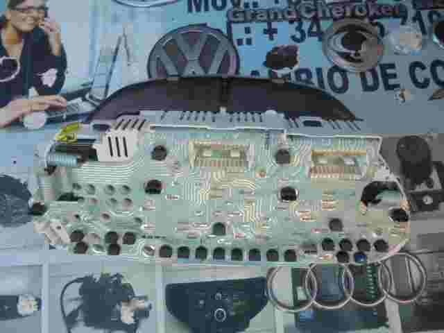 Quadro strumenti Volvo S40 V40 SW 30887756 A 30889704B 00W48D3 0P0244021