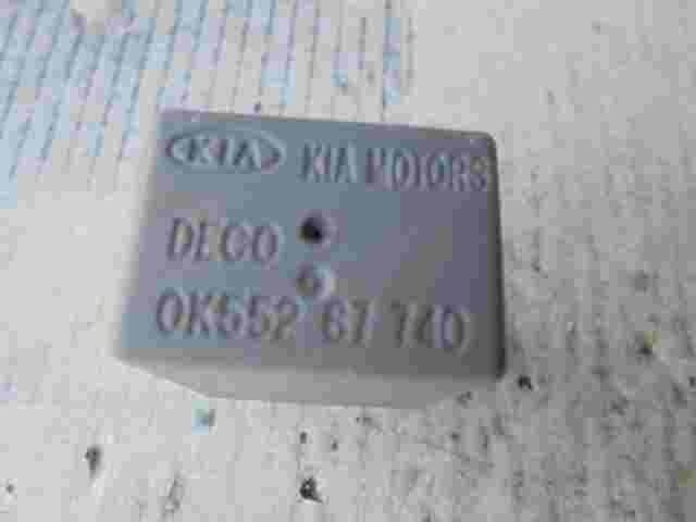 Relé de faros Kia Carnival Rio Sedona Sorento DECO 0K55267740 0K552 67 740