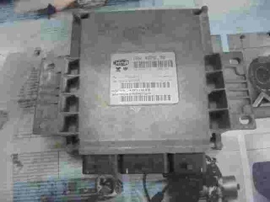 Centralita Peugeot 206 Citroen C2 IAW48P276 HW 16552004 9643707380 9644925780