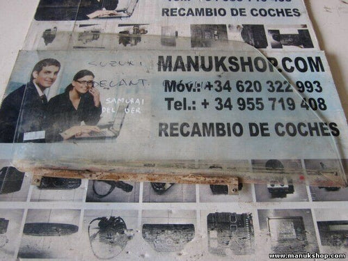 Cristal de la puerta delantera derecha Suzuki Samurai 43R001005 43R000469