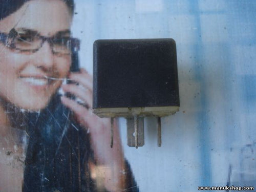 Relé Iveco Daily EuroStar I/II Van/Bus TRW Sipea 12V-15/30 1732