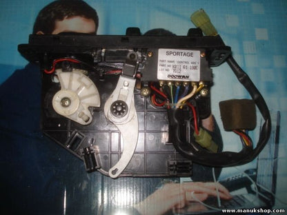 Control de la calefacción Kia Sportage K01161190E K011 61 190E