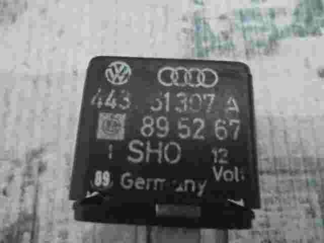 Audi 80 90 100 4443951307A 443 951307 A SHO 895267 89 52 67