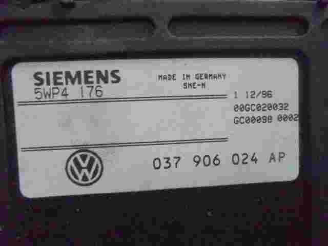 Centralita VW Volkswagen Passat Golf Seat Toledo 037906024AP SIEMENS 5WP4176