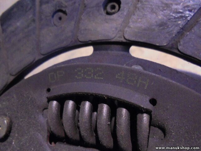 Plato de presión del embrague Disco de embrague Mitsubishi Pajero DP33248A