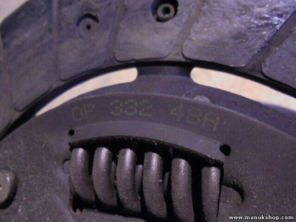 Plato de presión del embrague Disco de embrague Mitsubishi Pajero DP33248A