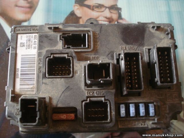 BSI Caja de fusibles Peugeot 407 BSC A02 00 SIEMENS 9656148080 S120017003I