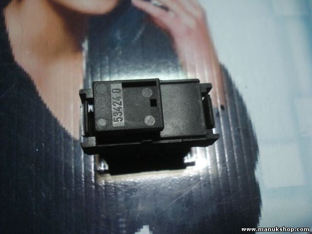 mando botonera elevalunas Mercedes-Benz W210 2108208210 LK 03100550 03 1005 50