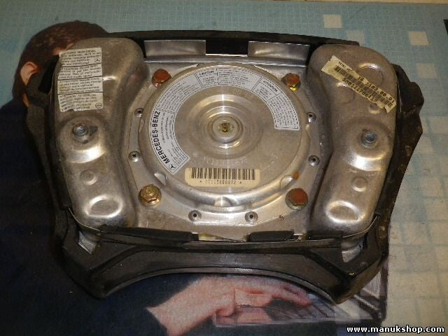 Airbag del volante MERCEDES-BENZ 1404600398 1611830001 16 1183 00 01 YC1150b0872