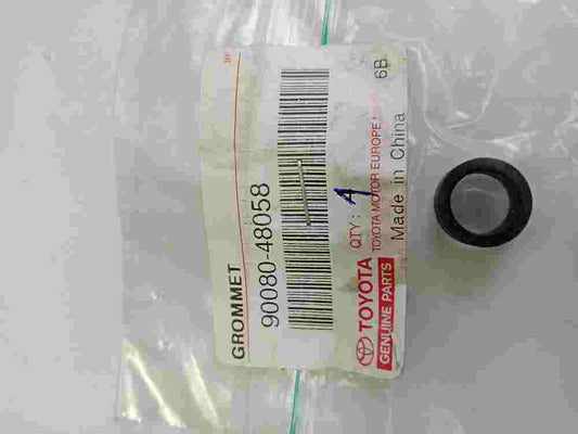 Grommet  Toyota Avensis Auris Corolla Camry Yaris 9008048058 90080-48058