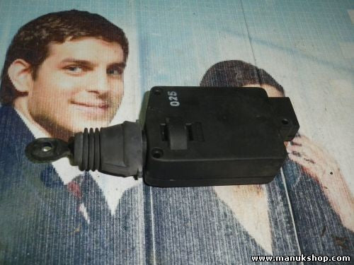 Cerradura actuador cierre centralizado de portón trasero Hyundai 957502B000