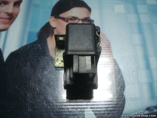 Resplandor relé enchufe Nissan Navara Patrol 12V 252302S605 MR82B1731 MR82B1-731