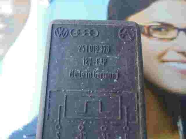Relè di controllo VW Volkswagen Golf II 251919376 12V EAP n. 43