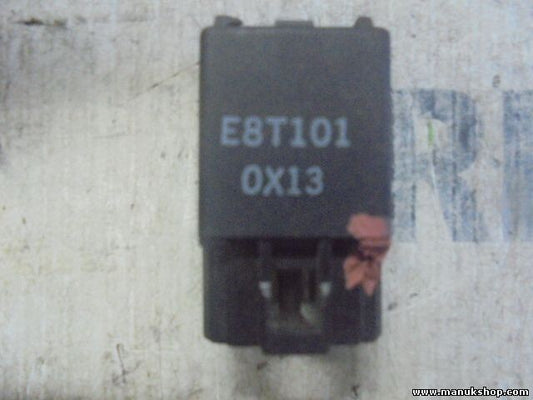 Relé Mitsubishi Carisma Galant E8T101