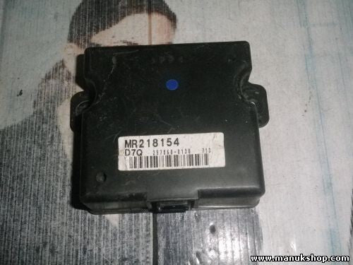 Módulo de control de la carrocería Mitsubishi Pajero Montero 3 V60 MR218154